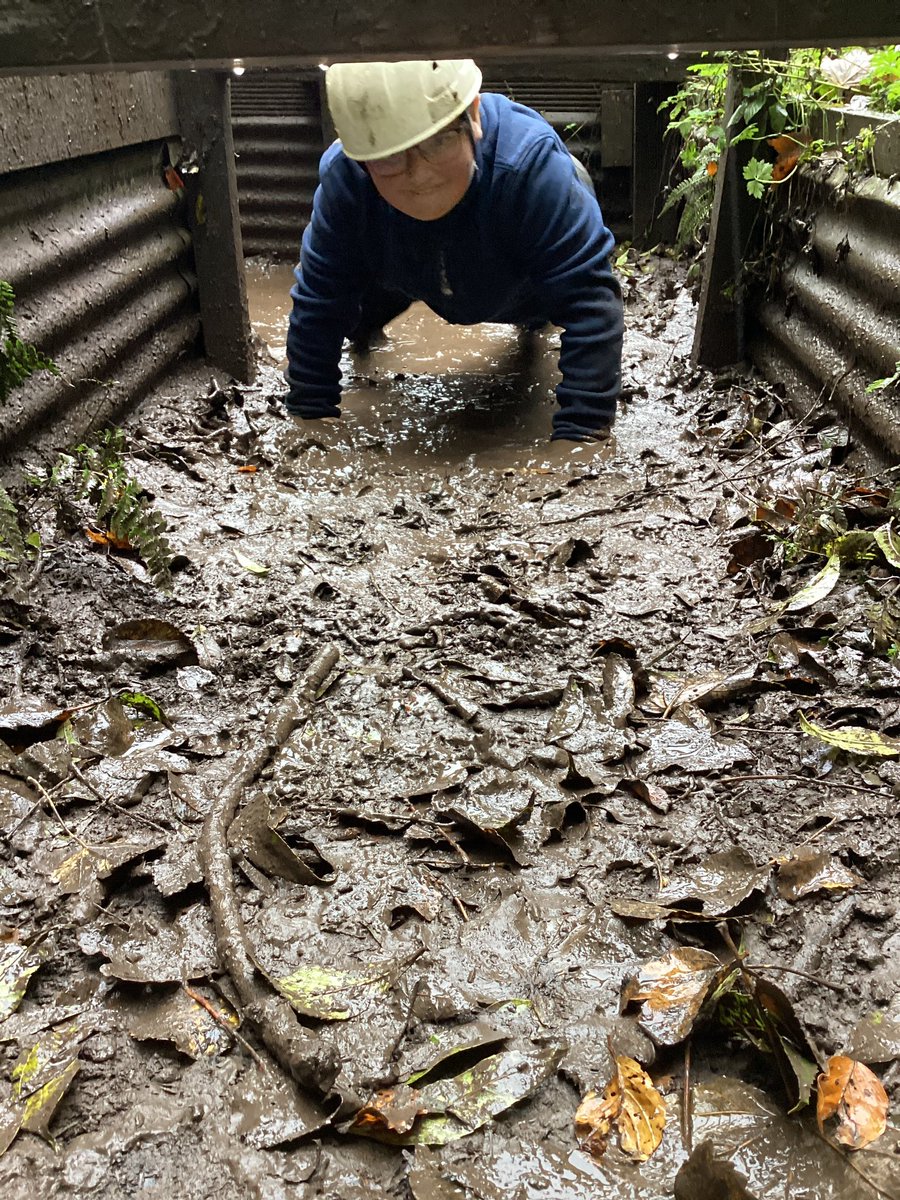 HorwichParishCE's tweet image. Group 11’s third activity- obstacle course… it was extremely muddy! #Lockerbie #hpy6