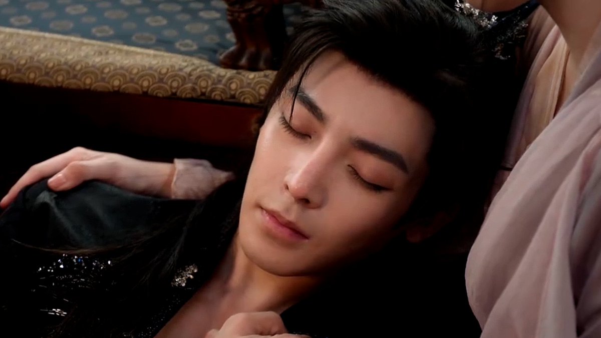 eclipsepetals_'s tweet image. oh boy i wish you were mine