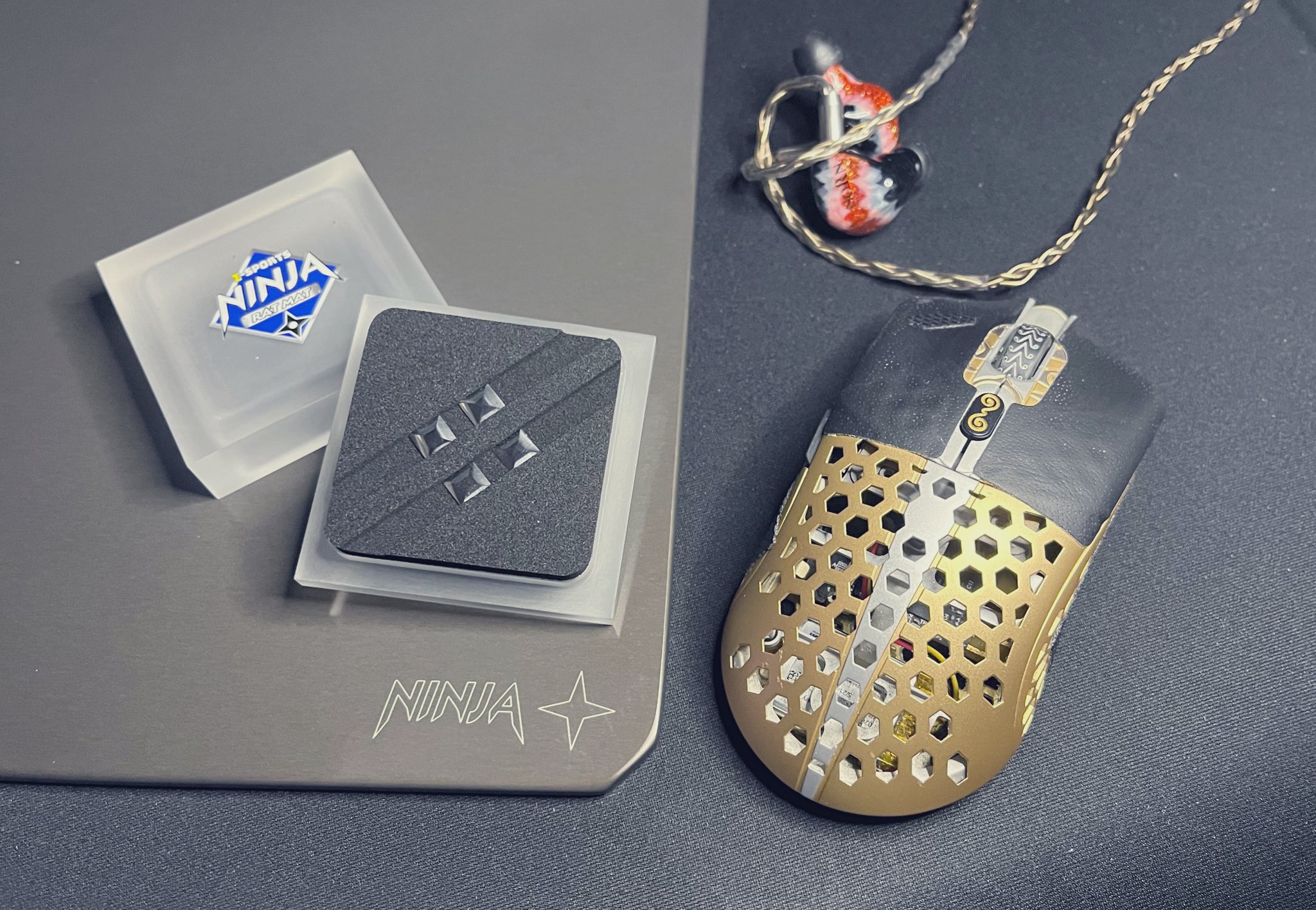 そらのおとしもの イカロス マウスパッド　新品未開封 そらのおとしもの Final 永遠の私の鳥籠 イカロス デスクマット