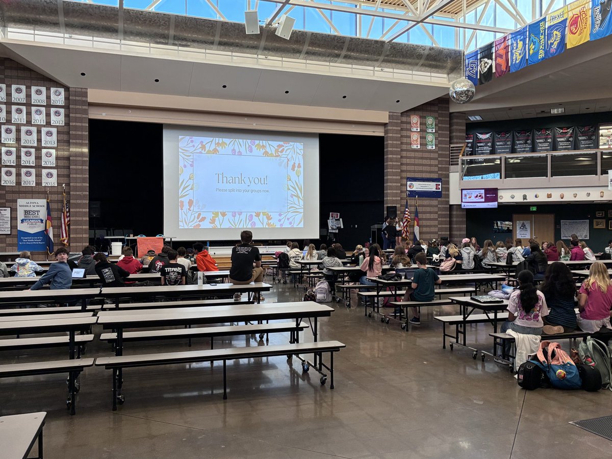 I love walking into our commons before school to see and hear student leaders making plans to strengthen our <a href="/AltonaMS/">Altona Middle School</a> community as part of NJHS. #publicedadvantage #stvrainstorm <a href="/AltonaAP/">M. Travis O’Hair</a> <a href="/SVVSDsupt/">Jackie Kapushion, Ed.D.</a> <a href="/BuchlerStVrain/">Matt Buchler</a>
