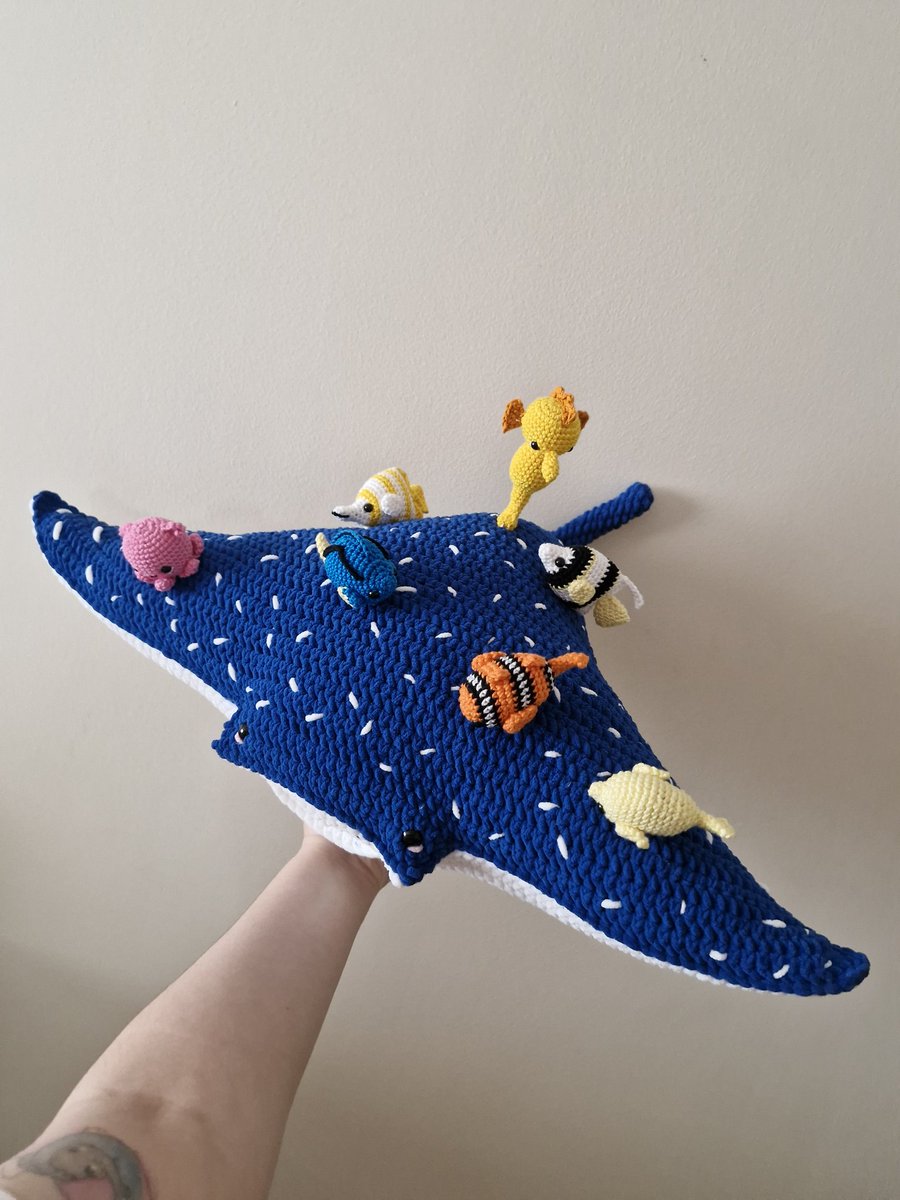 pahmigurumi's tweet image. eu fiz de novo... terceiro tio raia