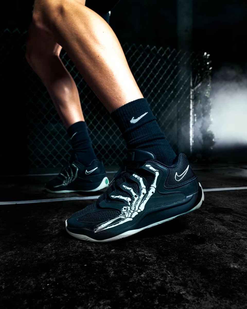 Nike kd18 slim Reaper 【公式通販】