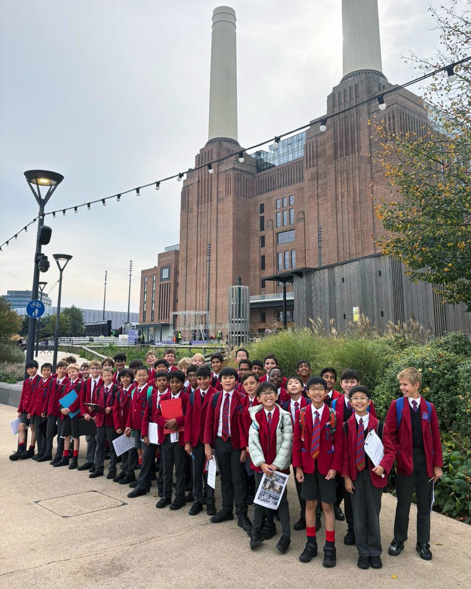 Third Form pupils visited Battersea Power Station recently to explore its redevelopment, location, and rich history, offering a valuable insight into regeneration, architecture, and employment evolution. Read more: bit.ly/KingsSeniorSch…

#WorldBeyond #KingsHeart