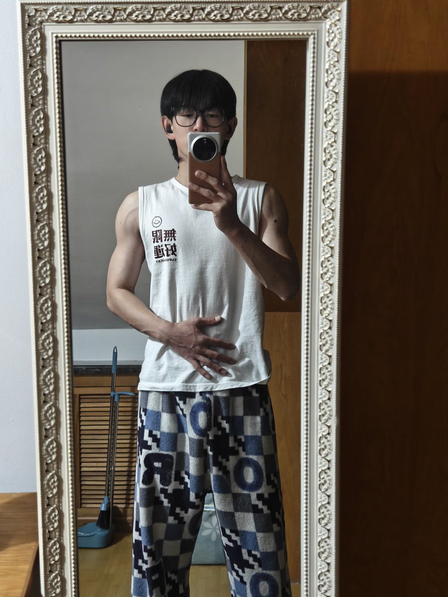 鹿屿 tweet media