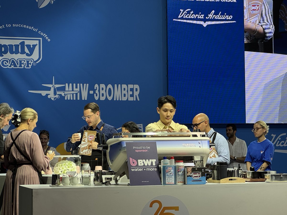 さすがに働きすぎてようやく体調崩しました。気合いで機内で治すけど。ミラノ羽田が長時間フライトでよかった。
これが今の体力の限界かもしれないから帰国したら運動/食事/睡眠それぞれ改善していきます。
結果を出すには無限に働ける体力が必要です。