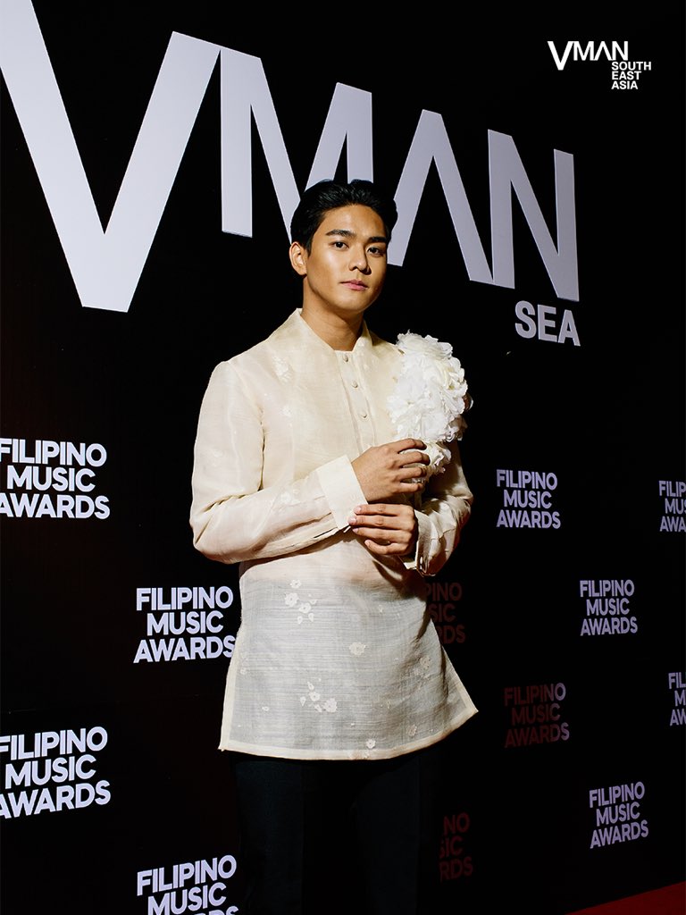 Some of our picks for the best-dressed men at this year’s #FilipinoMusicAwards.

#SB19 #Maki #BGYO #MichaelSager