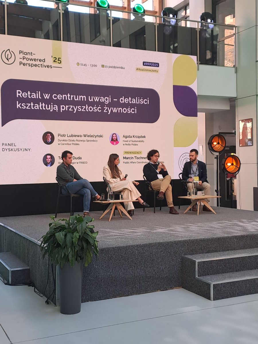 #WEGE #DIETAROŚLINNA
Dzisiaj mieliśmy ogromną przyjemność wziąć aktywny udział w #PlantPoweredPerspectives - największej konferencji branżowej w Polsce, która koncentruje się na kategorii #produktówroślinnych. To dla nas bardzo ważny kierunek rozwoju naszej oferty w sklepach.