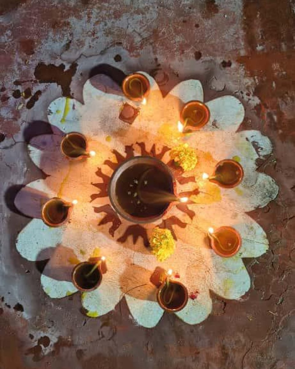 At the VOSD Sanctuary, Diwali was a day of kindness, faith, and togetherness.🪔 

The kitchen is filled with freshly prepared meals for the VOSD family, diyas lit up the sanctuary, and prayers were offered at the Kaal Bhairava Temple to mark the festive occasion.

#DiwaliAtVOSD