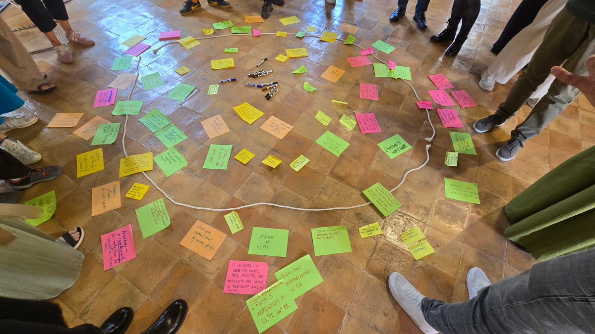 replaynetwork_'s tweet photo. Parliamo del futuro dell'educazione in Europa. A Roma, Advisory Board e Steering Committe della 𝗘𝘂𝗿𝗼𝗽𝗲𝗮𝗻 𝗔𝗰𝗮𝗱𝗲𝗺𝘆 𝗼𝗳 𝗬𝗼𝘂𝘁𝗵 𝗪𝗼𝗿𝗸 pianificano guardando al 2032. C'è bisogno di innovazione e visione a lungo termine. https://t.co/26f98BQBYW