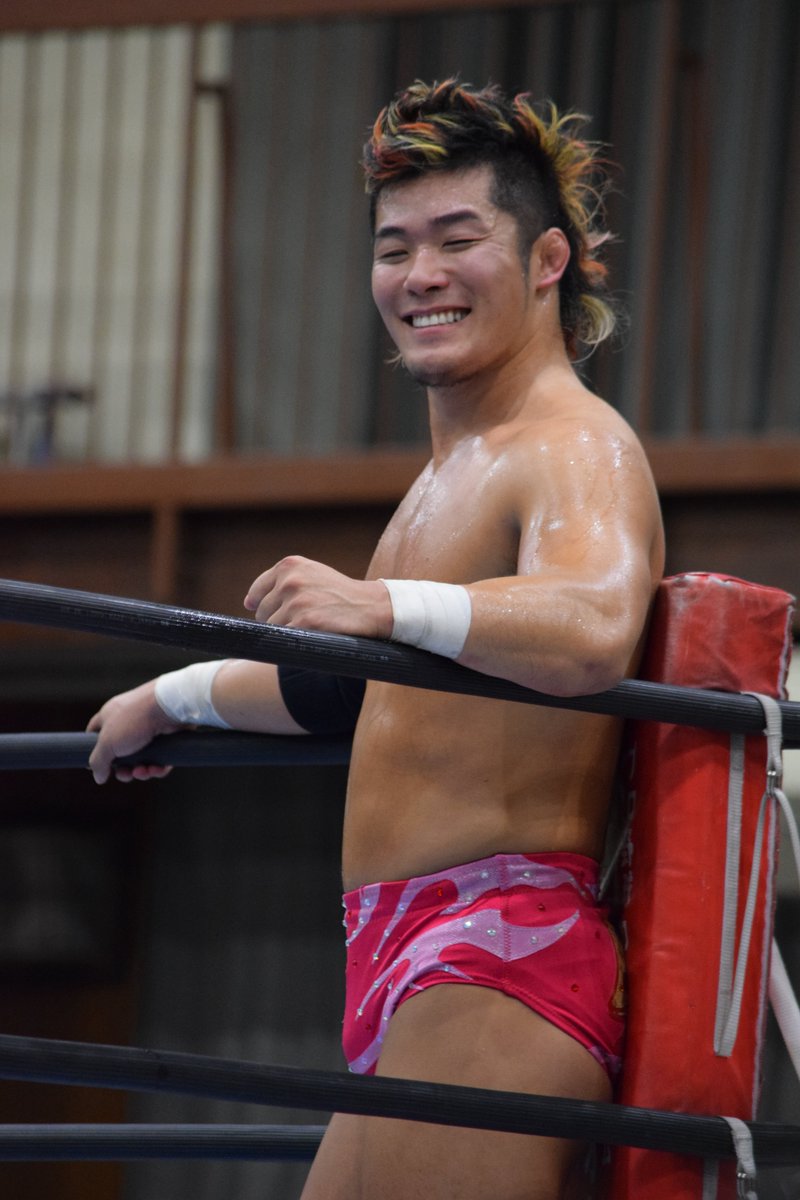 smile_chop's tweet image. 私の撮り方のタイミング…でもとても可愛くて楽しそう😊
#njroad #上村優也 石狩大会 2025.10.19