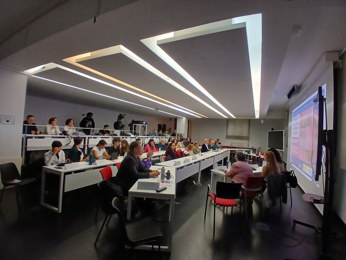 upmigualdad's tweet photo. Desde el Vicerrectorado de Igualdad, Diversidad y Compromiso Social junto con el Instituto de las Mujeres hemos celebrado la jornada "1995–2025: Tres décadas de lucha por la igualdad” en la @ETSAMadrid https://t.co/jE3jAydVBq
