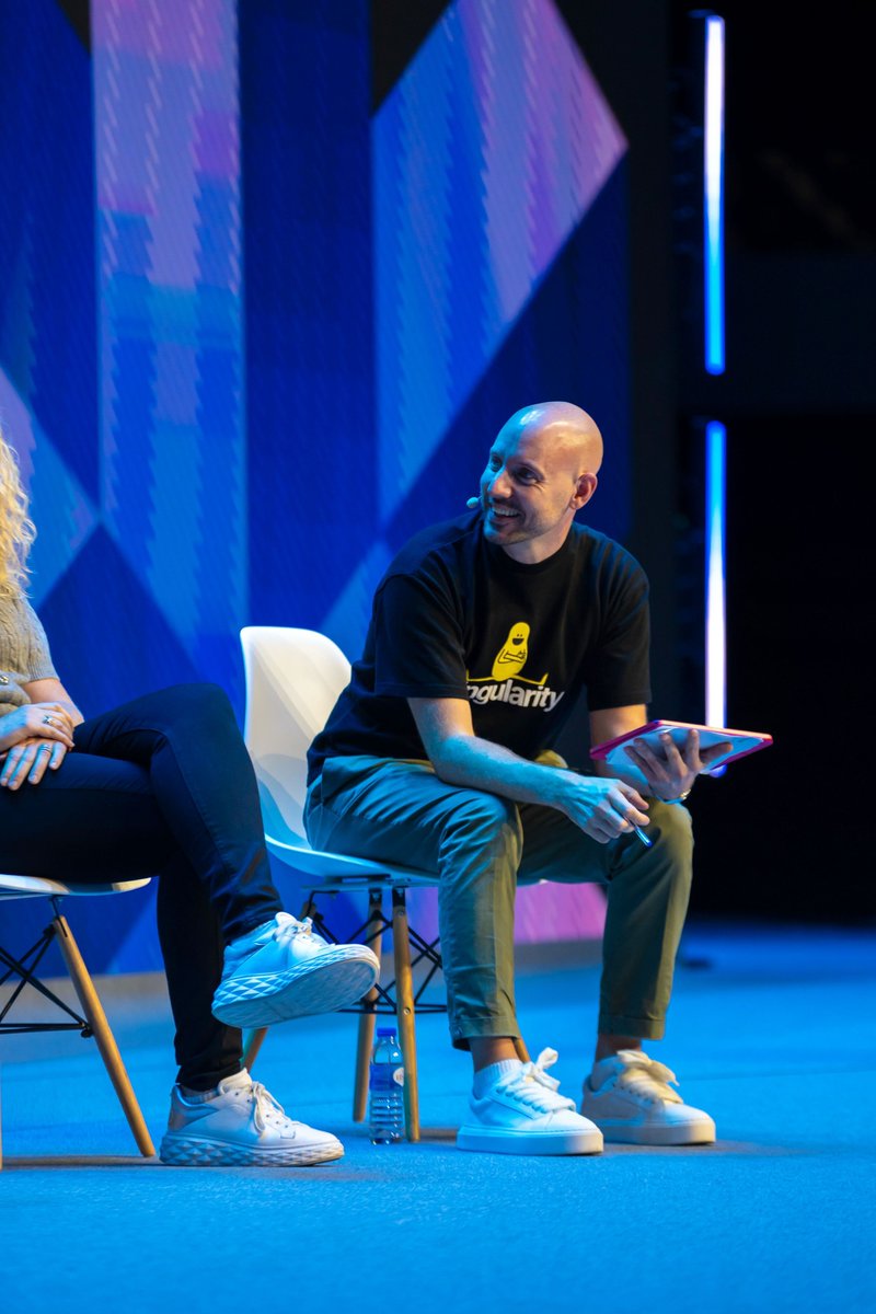 FastTrackCRM's tweet image. AI is transforming how the iGaming industry operates, and SBC Lisbon set the stage for the conversation shaping its future. 🚀

The industry’s leading voices came together to discuss AI’s growing impact on efficiency and innovation.

Read the full story: sbcnews.co.uk/featurednews/2…