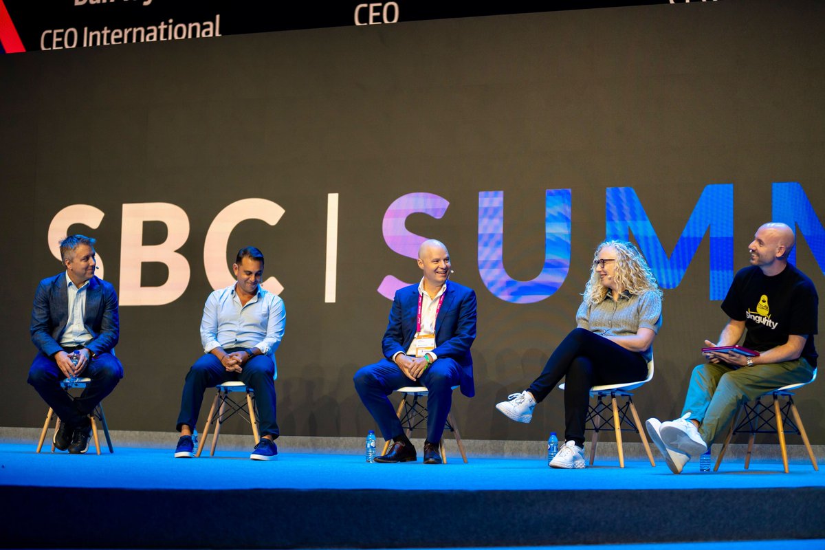 FastTrackCRM's tweet image. AI is transforming how the iGaming industry operates, and SBC Lisbon set the stage for the conversation shaping its future. 🚀

The industry’s leading voices came together to discuss AI’s growing impact on efficiency and innovation.

Read the full story: sbcnews.co.uk/featurednews/2…