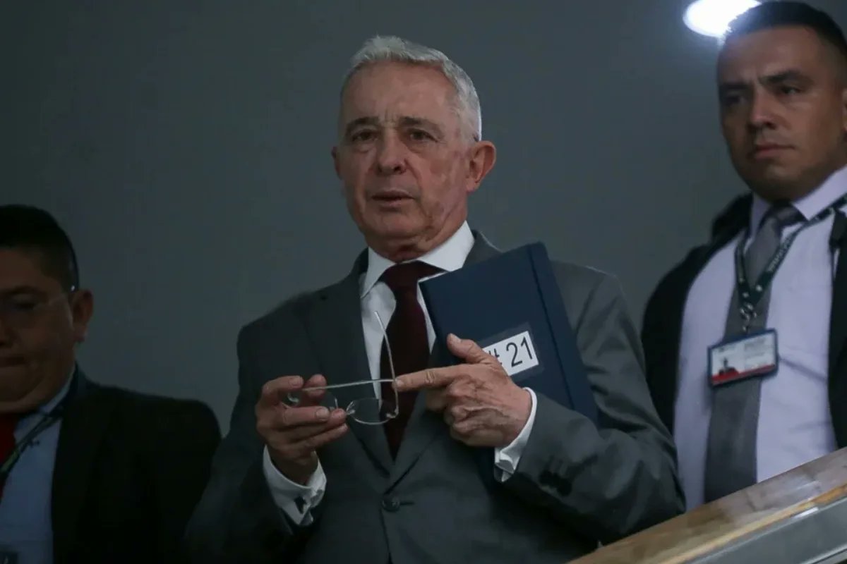 libardosky tweet media