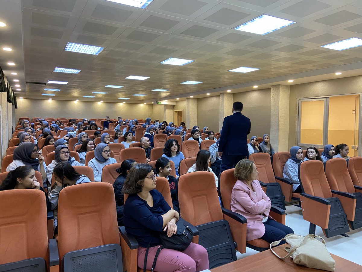 📣 Gençlerle Zamanı Yakala Söyleşisi

Çatalca İlçe Vaizimiz Hüseyin TAŞDEMİR öğrencilerimizle bir araya gelerek İslamda  zamanın önemi ve zamanı değerlendirme üzerine söyleşi gerçekleştirdiler.
<a href="/catalca_mem/">Çatalca İlçe Millî Eğitim Müdürlüğü</a> <a href="/meb_dinogretimi/">MEB Din Öğretimi Genel Müdürlüğü</a> <a href="/ist_mem_din/">İstanbul MEM Din Öğretimi</a> <a href="/istanbulilmem/">İstanbul İl Millî Eğitim Müdürlüğü</a>