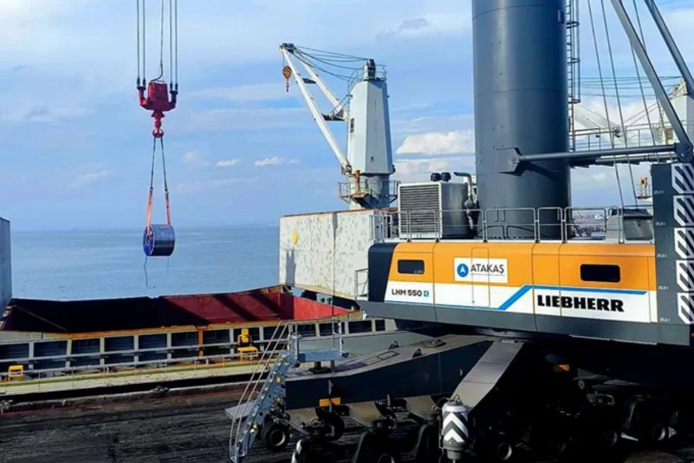 Atakaş, yeni vincini kurdu

Atakaş Port, kurulumunu tamamladığı mobil liman vinci Liebherr LHM 550'yi devreye aldı.

haberdenizde.com/denizde-gundem…

#AtakaşPort #LHM550 #Liebherr
#mobilvinç #yükelleçleme

<a href="/AtakasP/">AtakaşPort</a>