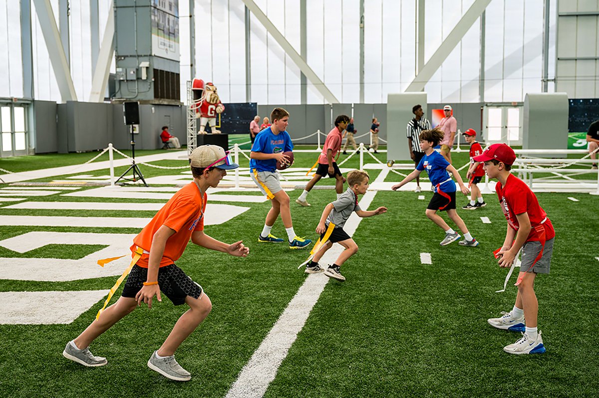 Florida-Georgia Football Game tweet media