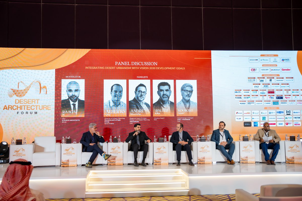 DesArchForum's tweet image. A powerhouse panel explored how Vision 2030 is shaping desert urbanism, blending sustainability, culture, and innovation. 🌵🏙️
#Vision2030 #UrbanDesign #DesertArchitecture
