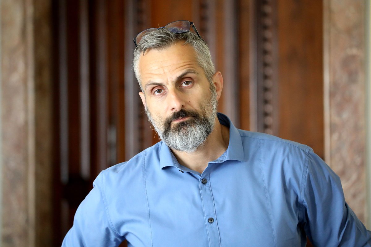 Otakar Foltýn je přesně ten typ člověka, kterého potřebujeme ve vedení některé z prozápadních stran zastoupených v poslanecké sněmovně.

Vím, že takhle ta hra nefunguje, ale zaslechl jsem, že křeslo předsedy TOP 09 je volné.