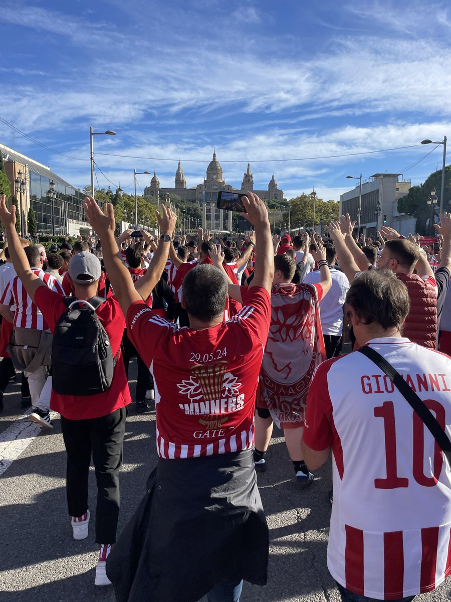 For7Fun's tweet image. Kalispera!❤️
#OlympiacosFC
