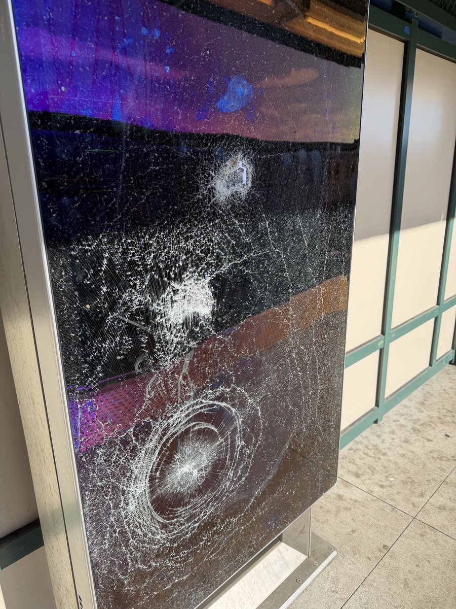 LSuseran's tweet photo. Almost all the LED screens at Woodhaven Blvd station JZ IN Queens have been destroyed. @MTA  @NYPDTransit  @NYCTSubway  @JeniferRajkumar https://t.co/CdsmrBmEQ0