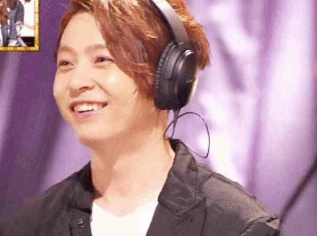 お髭ありの爆イケだったり綺麗なお姉さんだったりと振り幅が凄い。
カッコよくて可愛くて綺麗って最強。
しかも内面も美しい。
そして剛くんの笑顔の破壊力といったら…
惚れちゃうよね〜。
#堂本剛