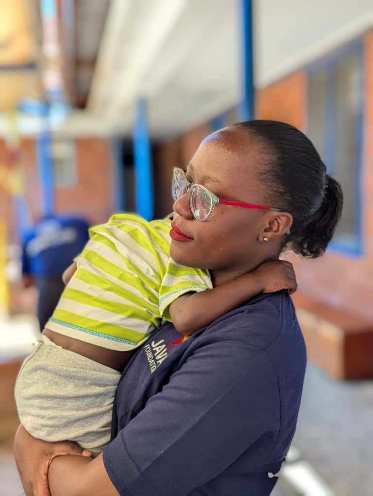 JavaHouseUG's tweet image. Today we watched smiles light up the faces of the children at Nsambya Babies Home. It  reminded us that the true meaning of independence lies in sharing love, kindness, and unity — values that are deeply rooted in our culture at Java.

Through initiatives like this, Java House…