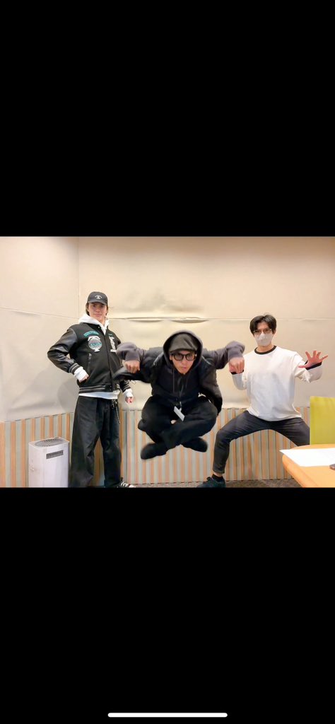 次回テーマ
【 あなたの速い自慢 】

10月28日は｢速記の日｣ということで
お風呂入るの速い
寝るの速い
諦めるの速い
などなど、コレの速さは負けないというスピード自慢お待ちしています！

📩 nord@hbc.co.jp
(24日(金)の朝までにお願いします🙇‍♂️)

#ノールナイト
#NORD
#今日の写真はなんじゃろな