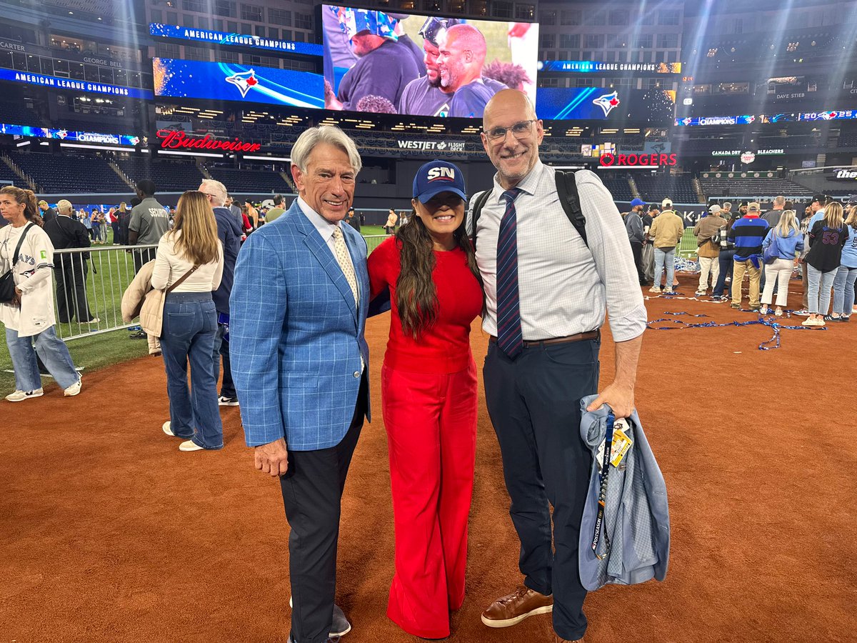 You’re stuck with us for the #WorldSeries 

We have the privilege of continuing our coverage on <a href="/Sportsnet/">Sportsnet</a> . Game 1 kicks off Friday with <a href="/DannySpxp/">Dan Shulman</a> Buck Martinez and yours truly. 🇨🇦