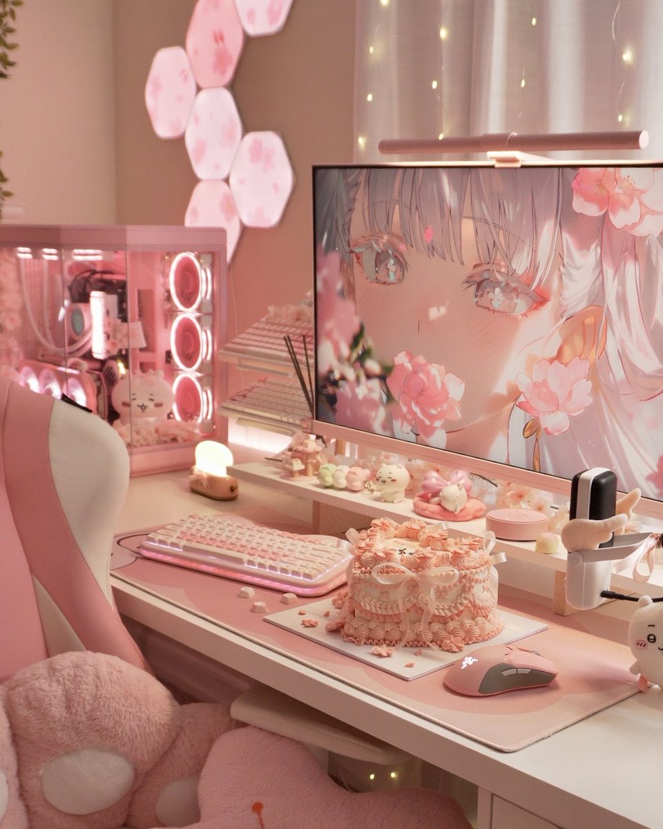 It’s my birthday! 🍰♡ ༘*.ﾟ🧸🎀