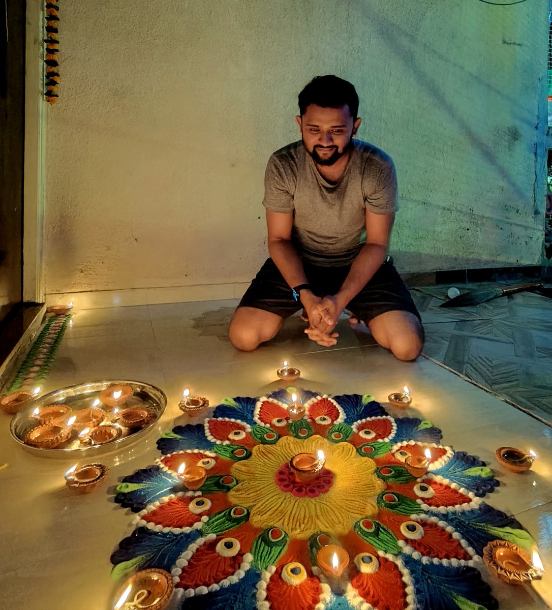 Pankajpadekar's tweet image. This is my 4th year of making rangoli.
Thanks to my X . She was the one who inspired me.
Diwali festival has always been special to me.
Here is 2025 rangoli.
Hope you will love it.
Please rate this out of 10.
Thanks.
Wish you happy diwali fellers 🎉🎇🪔🙏🪷❤️