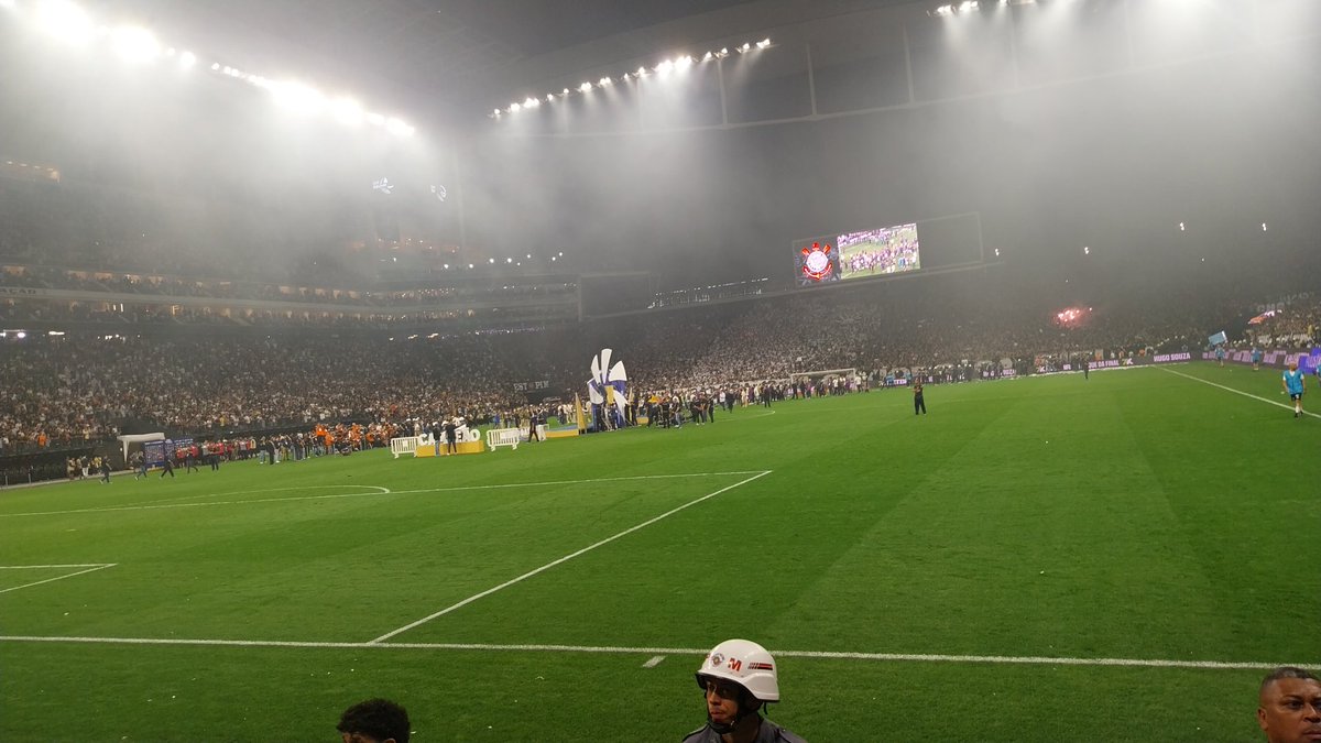 vini_developer2's tweet image. Em 2023 eu voltei a assinar o FT, com 1,5 ponto, fui em praticamos todos os jogos de 2023/2024 e nesse ano eu vi o Corinthians vencer o título paulista e passar na CB contra o Palmeiras pagando apenas 35/38 reais nos ingressos, a longo prazo vale a pena ser Fiel Torcedor por isso