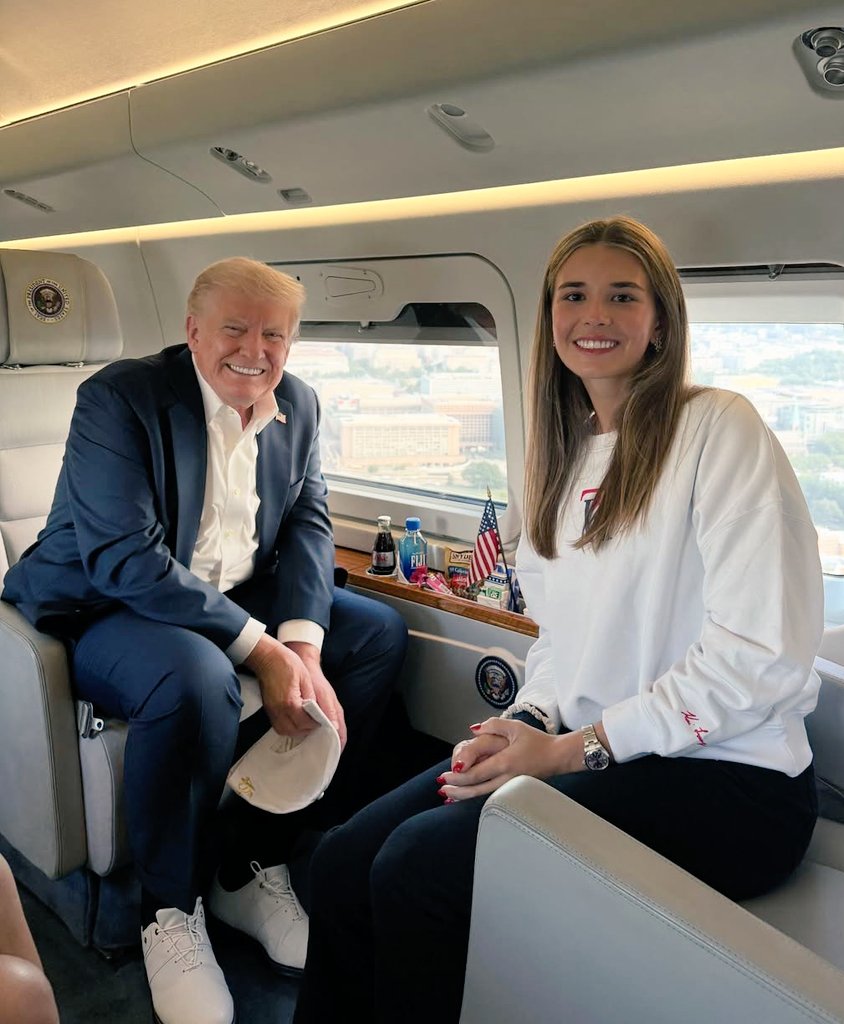 ᶠᵃⁿ Kai Trump.Jr (@kaitrumpjr) on Twitter photo Would you Love to meet President TRUMP in person someday? 
Say YES ✋ Would you Love to meet President TRUMP in person someday? 
Say YES ✋