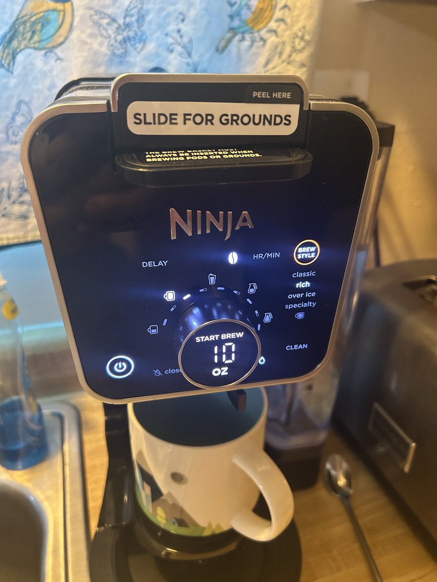 Solfleet's tweet image. We finally invested in a new coffee machine for the house and I swear to god my life has already improved