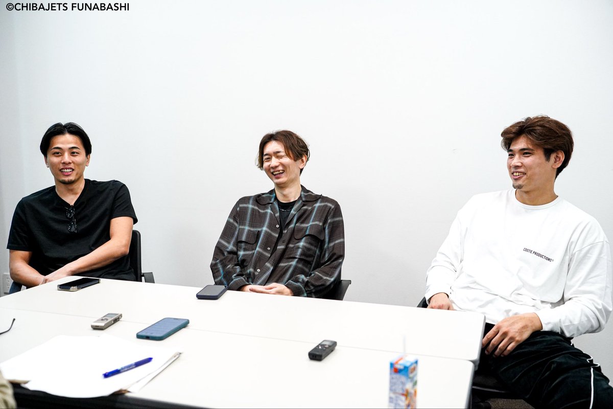 本日こちらの貴重な3人でとある取材🐿️🐶🦍📸 お楽しみに🫢 #千葉