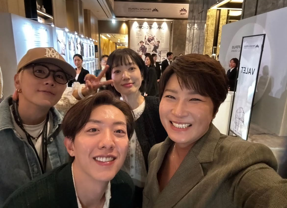 tasyayh's tweet image. aww Jungshin x Shinhye x Hongki in one frame! 🥹🫶🏻