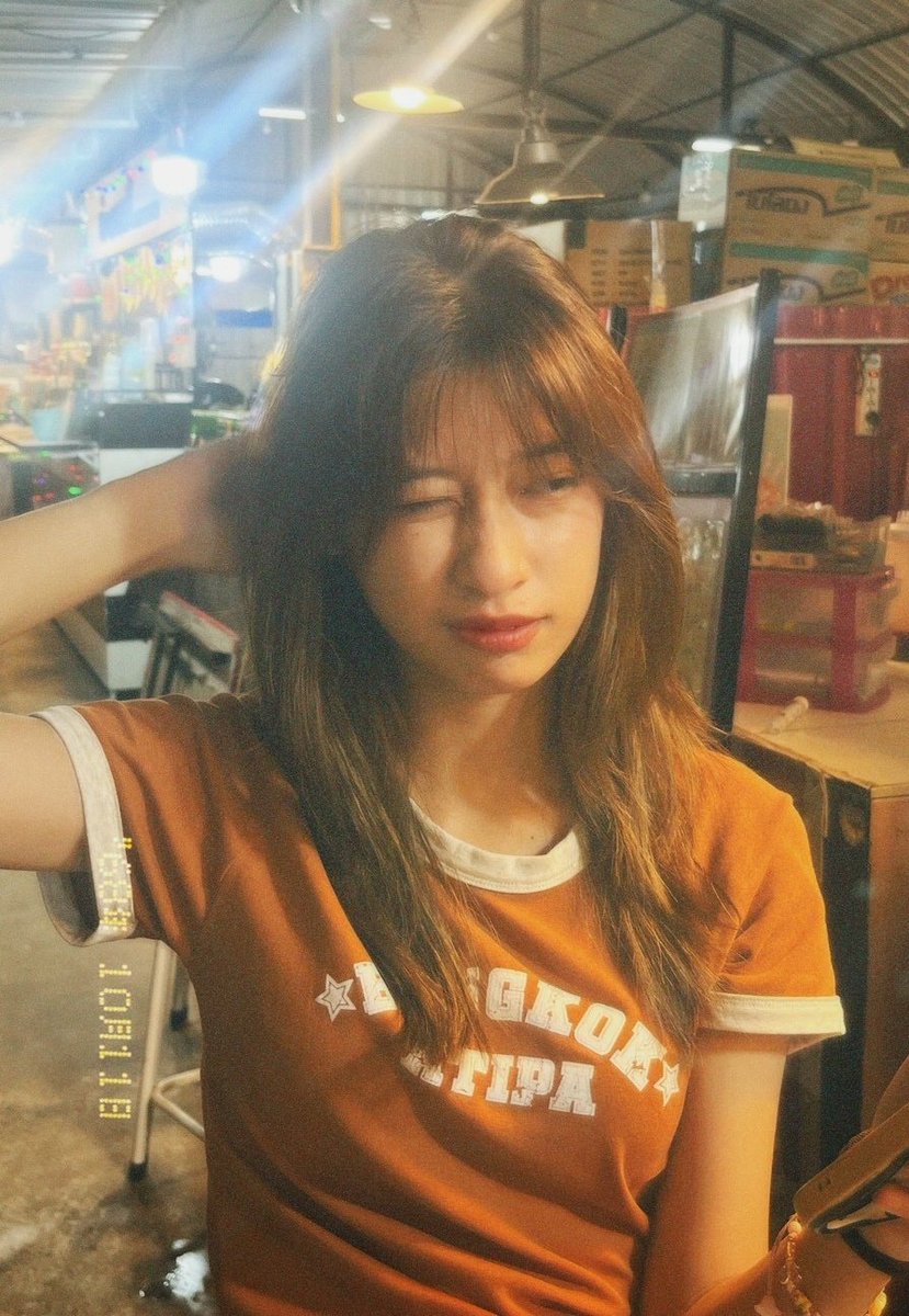ม๋ามอม ๆ ขอเล่นด้วยยย
