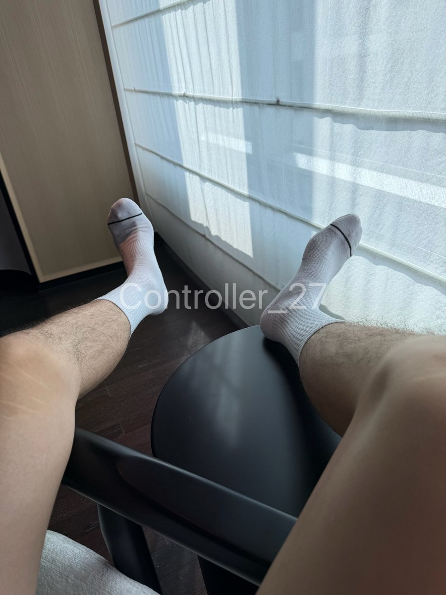 Controller_27 tweet media