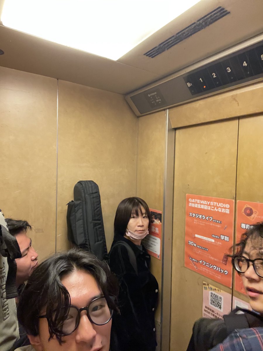 sessamigoma's tweet photo. 10.25 @F.A.D YOKOHAMAで会いましょう
open17:30/start18:00 https://t.co/yruMAcx4dE