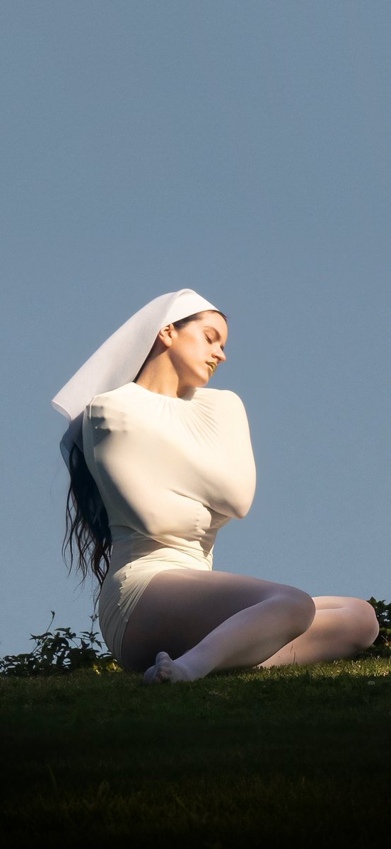 ART WALLPAPER tweet media