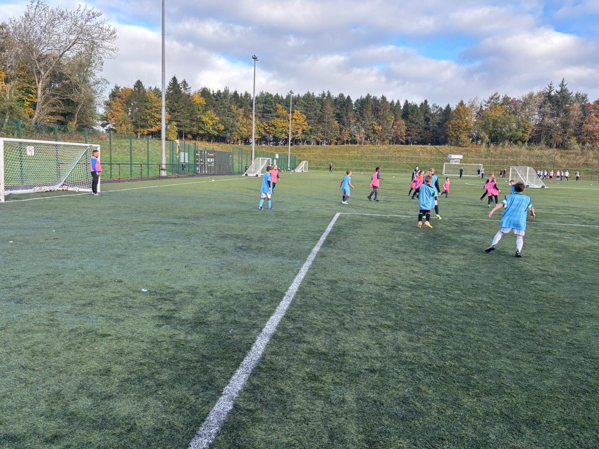 bathgatecfc's tweet image. A great start to our Scottish Gas holiday camp - lots of fun and football ⚽️⚽️
@ScottishFA @ScotFASouthEast @scottishgas