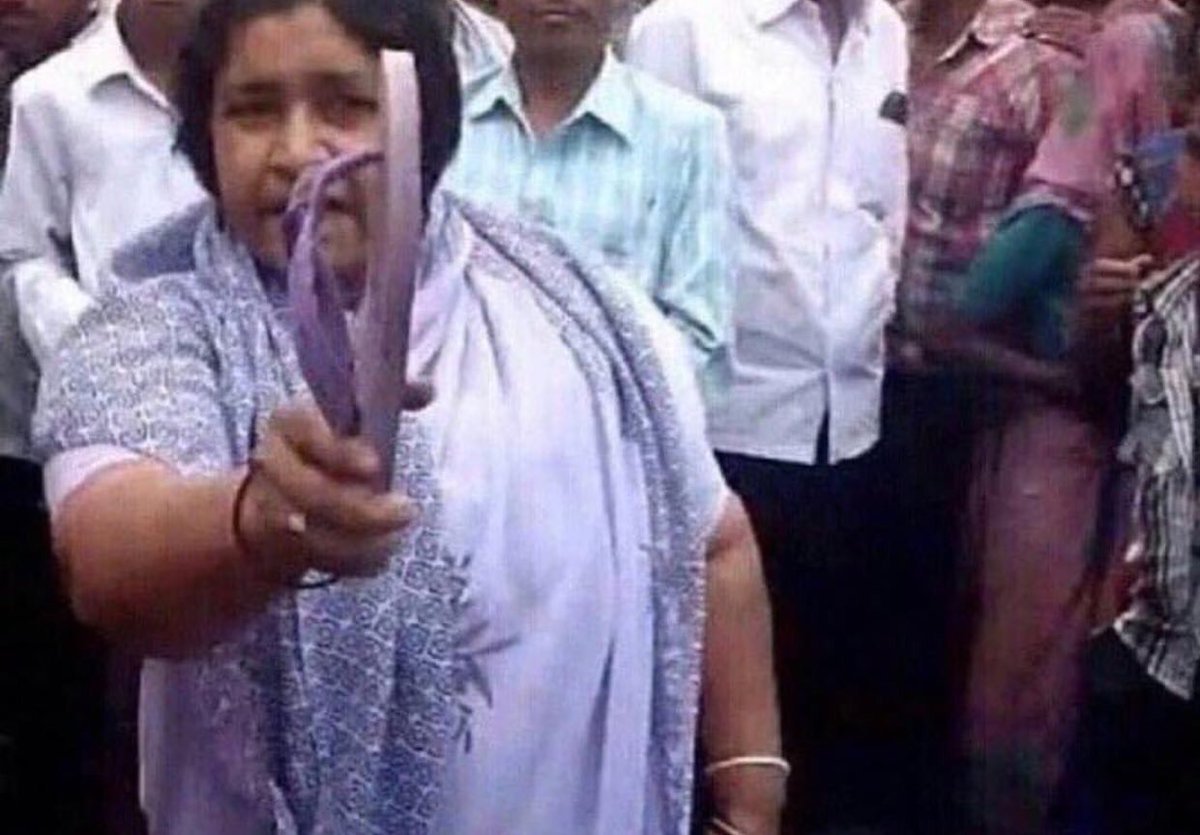 ronakorn's tweet image. หวังว่า... คงไม่... !!
#อิชิอิ #บอลไทย #ทีมชาติไทย #ฟุตบอลไทย #ช้างศึก