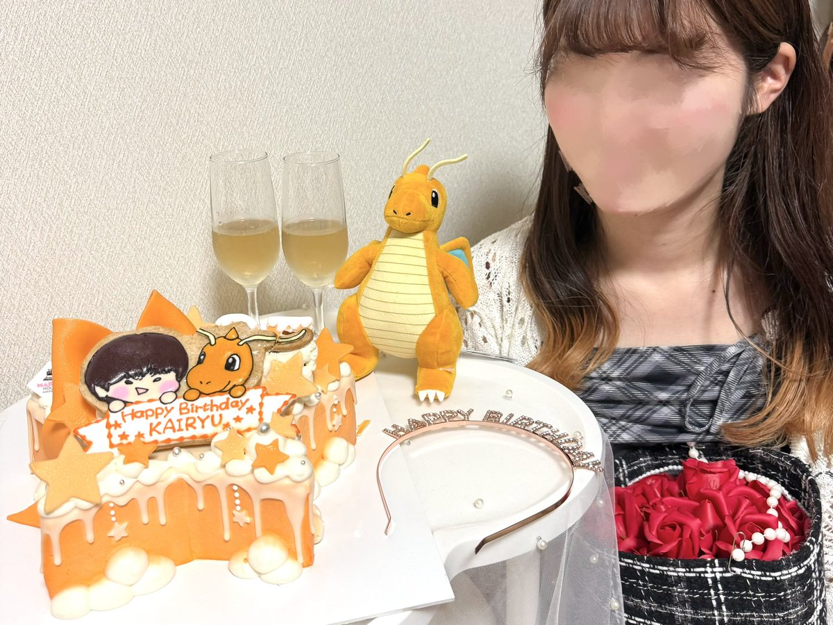 sukibayasi_1022's tweet image. ⠀⠀⠀⠀┊        ┊       ┊       ♡        ┊
⠀⠀⠀⠀┊        ┊       ┊                ˚  ♡
⠀⠀⠀⠀┊        ┊       ♡       ⋆             +
⠀⠀⠀⠀♡    ⋆  ┊    .
⠀⠀⠀⠀⠀⠀+     ♡
            ⋆⸜ 𝐇𝐚𝐩𝐩𝐲𝐛𝐢𝐫𝐭𝐡𝐝𝐚𝐲 ⸝⋆

#HBD_KAIRYU #KAIRYU_HBD_25th