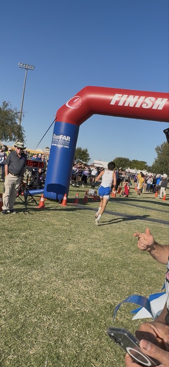 coachriordan's tweet image. Congrats to Sebastian Medina! Headed to State again with a 3rd place finish at Regionals! We are proud of you Steve! #CodeBlue