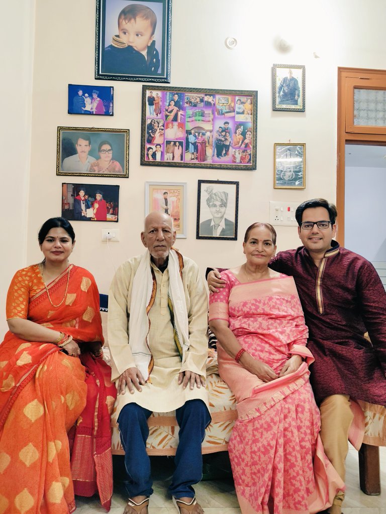 nirajkumar1988's tweet image. Happy Diwali 🪔