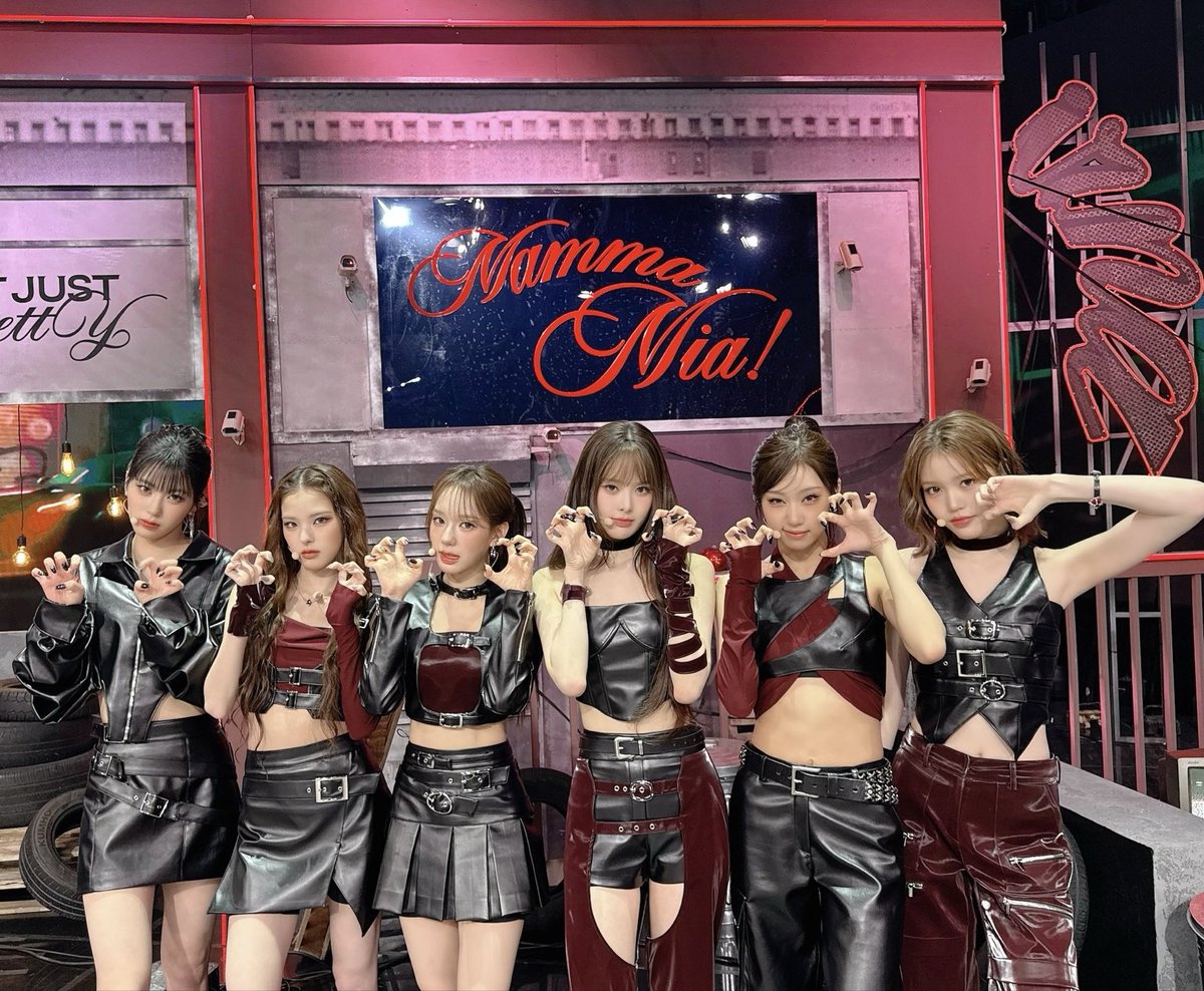 JSAEBIPH's tweet image. [251022] FANS&apos; CHOICE X VOTING
NAYAs, if you see this tweet RT and drop the tags for IZNA 

“I support #IZNA for #2025MAMAVOTE” 
 
1 repost = 1 vote
1 reply = 1 vote