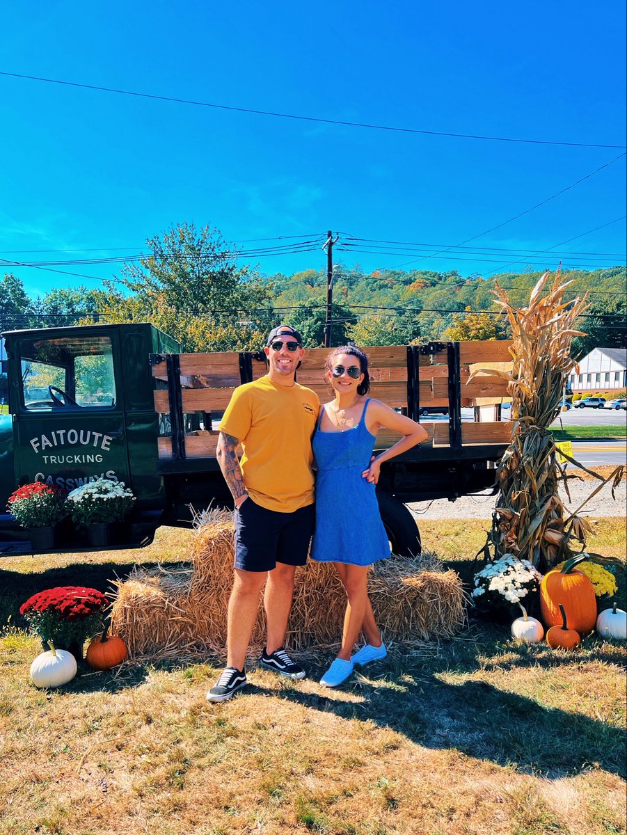 ᴉllǝsoɹ qoɹ tweet media