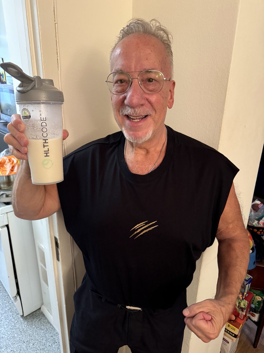 gaynycdad's tweet image. HLTH Code Complete Meal , 15% discount from the blog! Use code gaynycdad for discount!
@gethlth #hlthcode #affiliate
gethlth.com/?rfsn=8876962.…