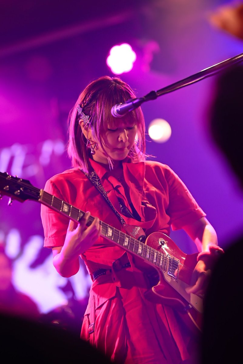 明日はすごく寒いらしいね❄️
風邪ひかないようあたたかい服とマスクしましょう✨
10/30のハロウィン🎃ライブでやる
椎名林檎と東京事変を研究中🌕

こないだのエルモ祭の写真✨
photo by白玉さん<a href="/siratama0919/">白玉@カメラマン</a>