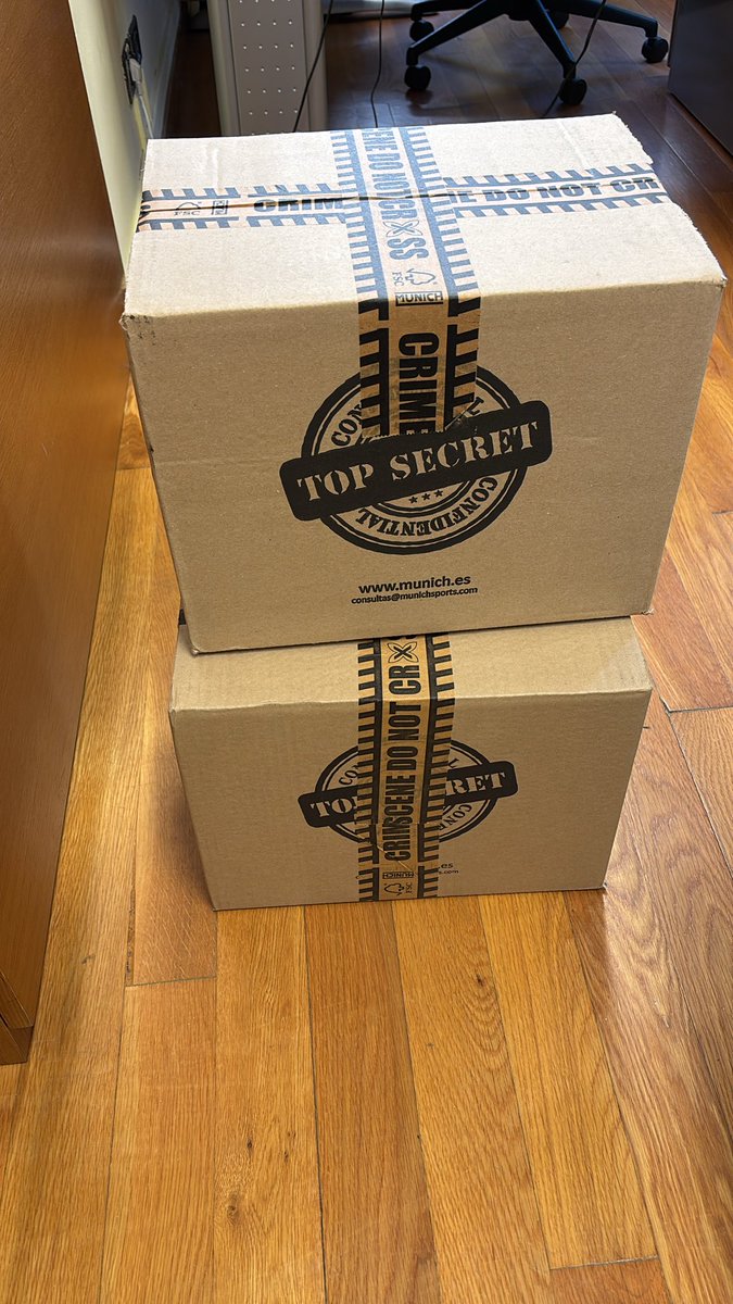 Estem preparant coses amb <a href="/JorTorrent/">Jordi Torrent</a> i <a href="/EvaRosellSolano/">Eva Rosell</a> tindreu notícies aviat ;-) Però per començar ja sabeu que anirem molt ben calçats. Visca <a href="/munichsports/">MUNICH Sports</a> i gràcies <a href="/xberneda/">Xavier Berneda</a>